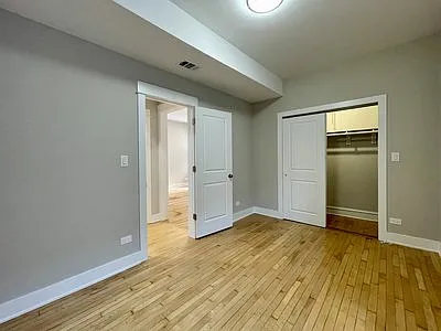2145 N Keystone Ave #2 — Photo 13