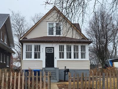 842 Wadsworth Ave, Waukegan, IL, 60085