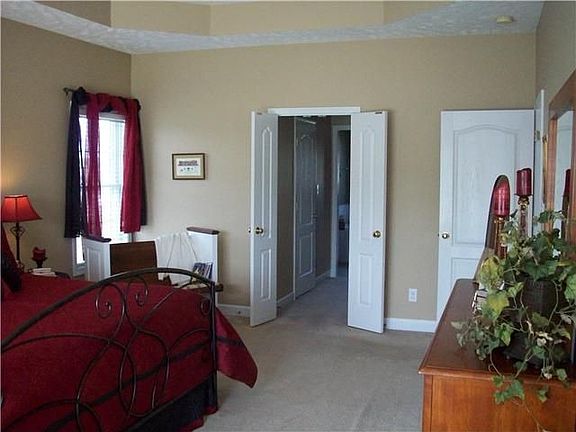 5th image of 883 Iron Wood Cir #C