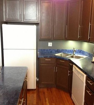 3rd image of 1934 N Washtenaw Ave APT 308
