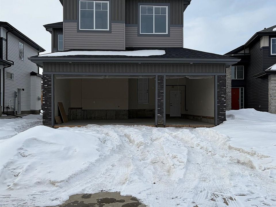 1st image of 68 Maple Cres