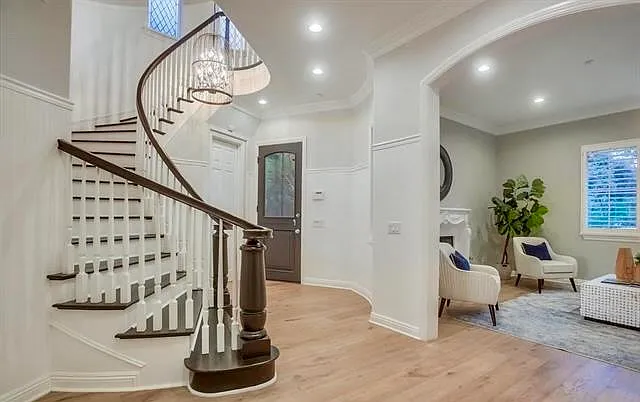 Entrance and stairs to second floor