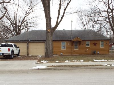 1604 Dillon Ave, Sterling, IL, 61081