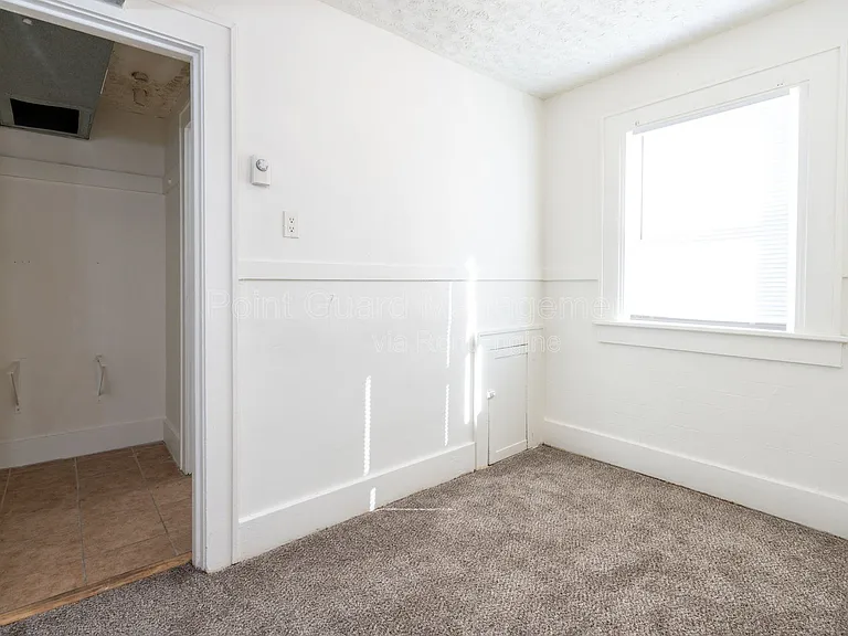 423 N Emporia Ave #5 — Photo 5