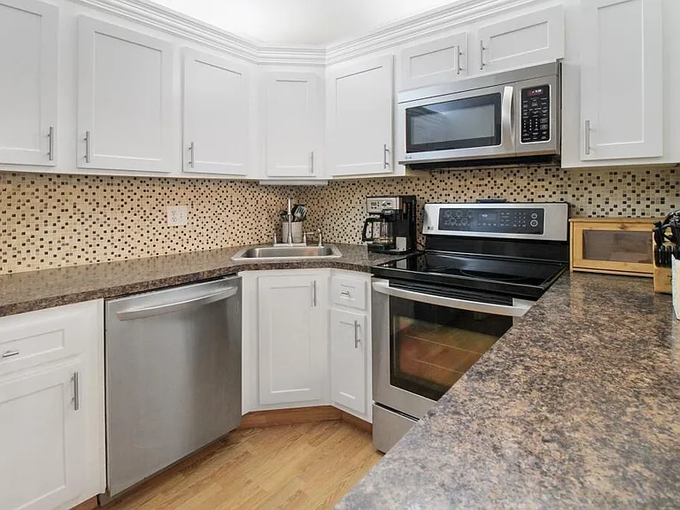407 Pine Glen Ln #C-1 — Photo 11