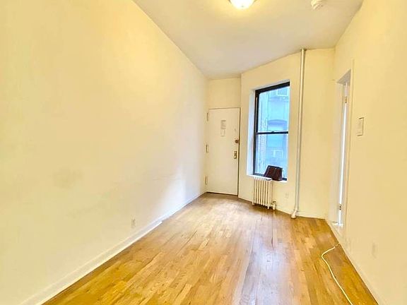 3rd image of 509 E 73rd St APT 20A