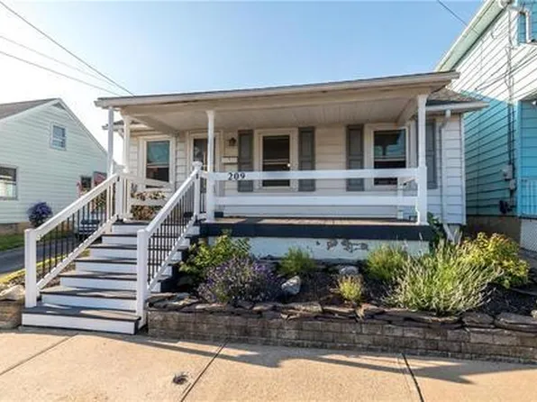 209 W High St, Hellertown, PA 18055