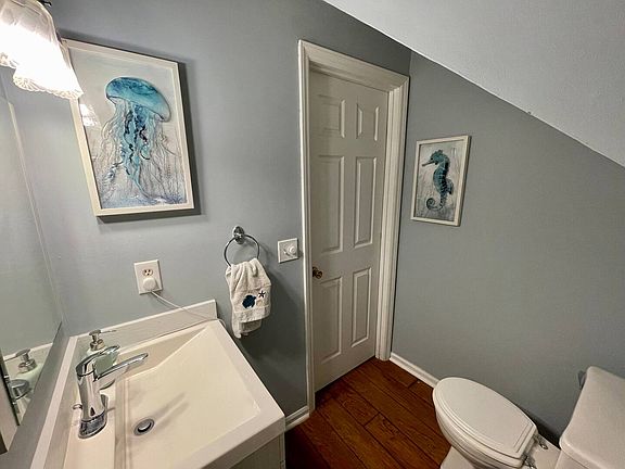 5th image of 408 Cobblestone Dr #408