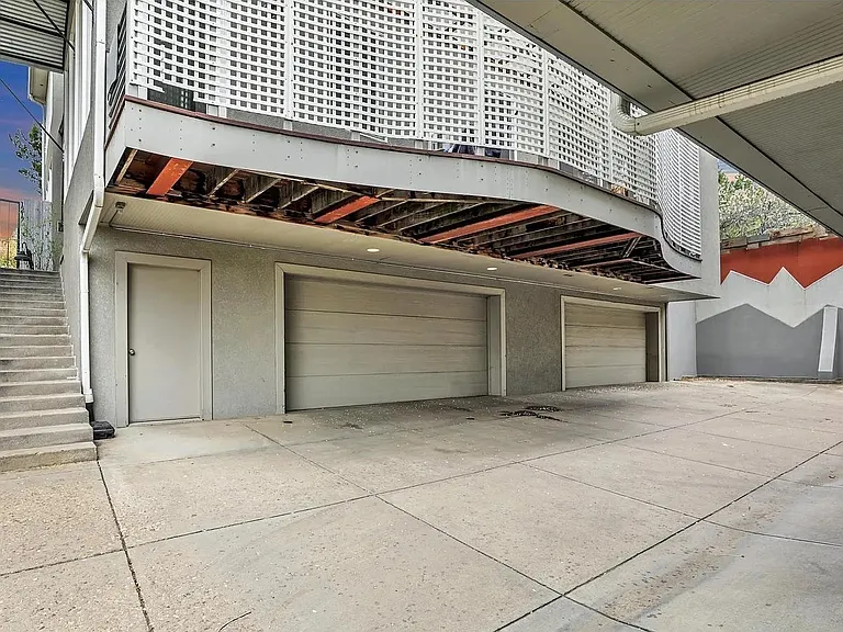 1217 Linden Ave — Photo 17