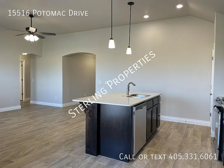 15516 Potomac Dr — Photo 9