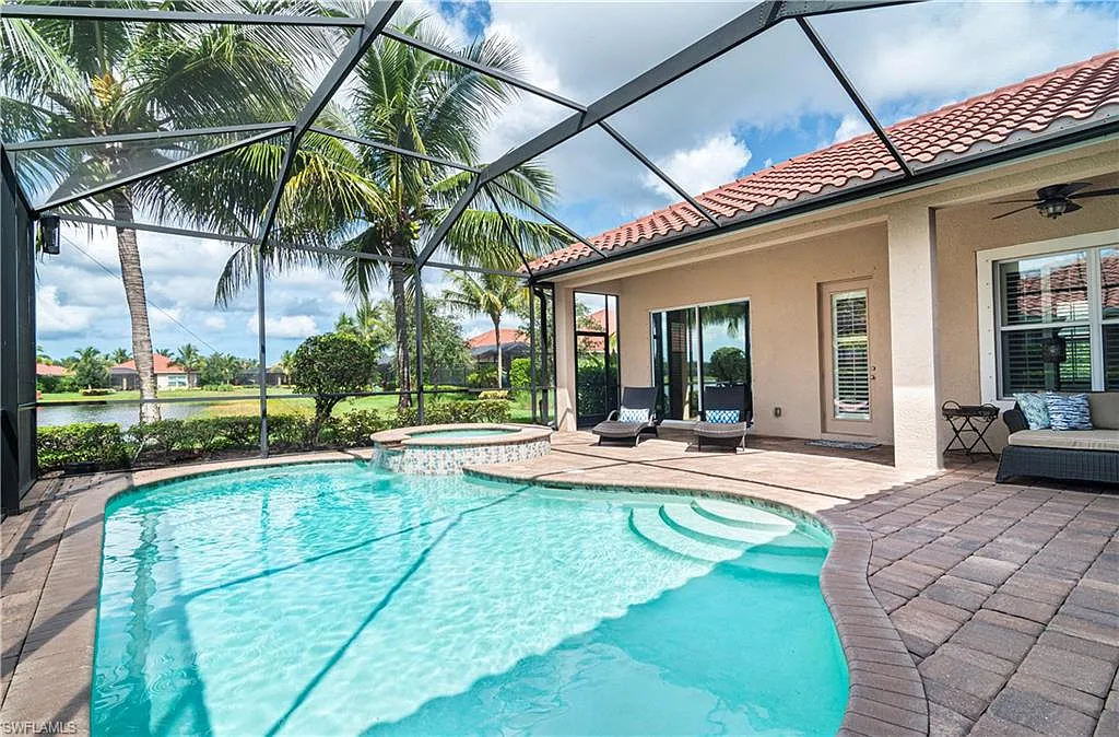 3 bed, 4.0 bath, 3280 sqft, $14,850 — Photo 2