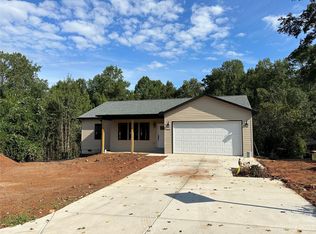 544 30th Ave NW, Hickory, NC 28601