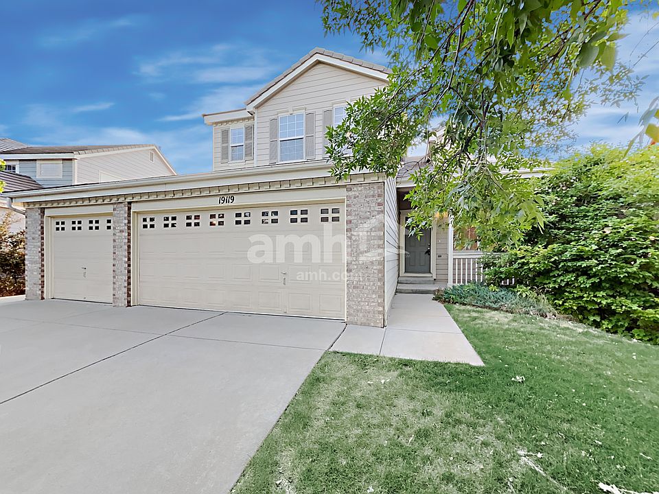 1st image of 19119 E 39th Pl