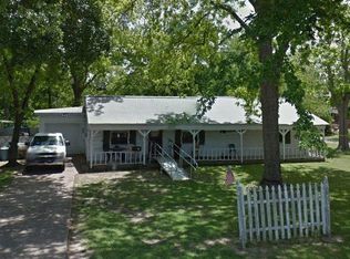 400 6th St, Terrell, TX 75160