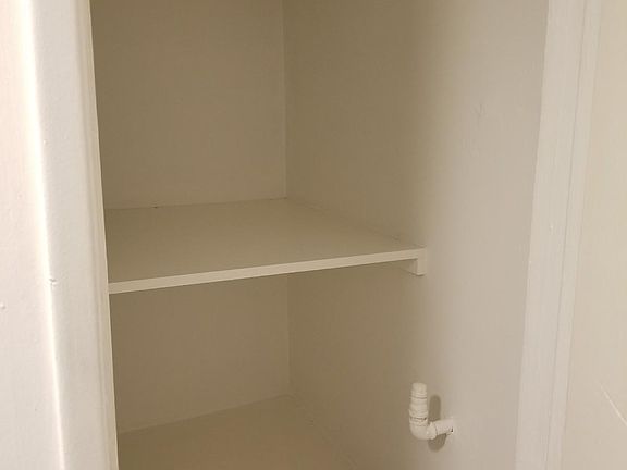 3rd image of 1445 S Sherbourne Dr APT 005