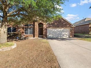 1307 Maple Terrace Dr, Mansfield, TX 76063