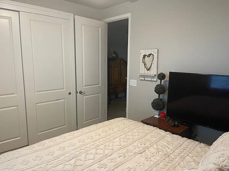 664 Morning Glory Cir — Photo 10