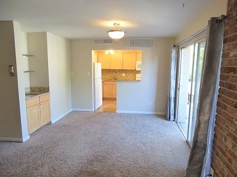700 N Washington St #209 — Photo 20
