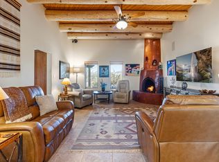 16 Cuesta Rd, Santa Fe, NM 87508