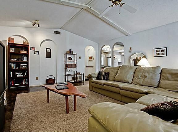 4th image of 1133 Wake Dr