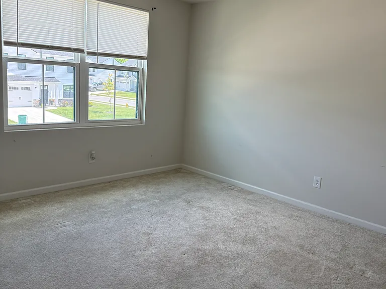 1730 Cascades Dr — Photo 26