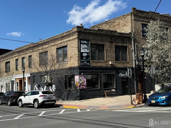 4701 Park Ave #2B, Union City, NJ 07087