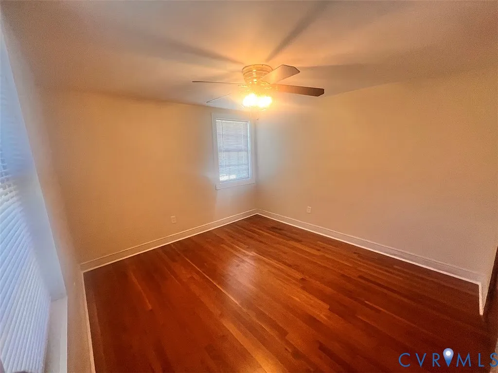 1 bed, 1.0 bath, $995 — Photo 4