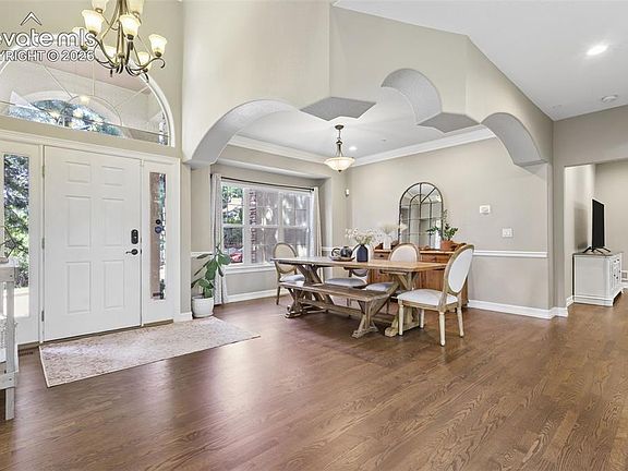 2nd image of 274 Balmoral Way