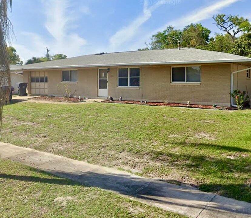 1st image of 2904 LARKSPUR Street