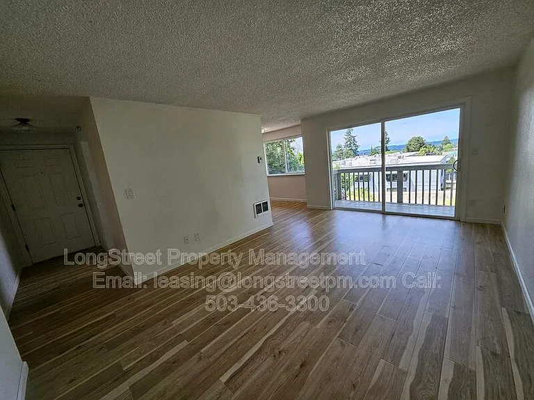 412 Pearl St #4 — Photo 6