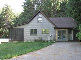 54 Crocker Rd, Belfast, ME 04915