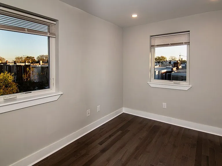 5334 Cedar Avenue — Photo 9