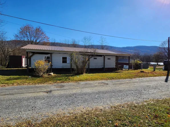 10966 Chestnut Ave, Fannettsburg, PA 17221