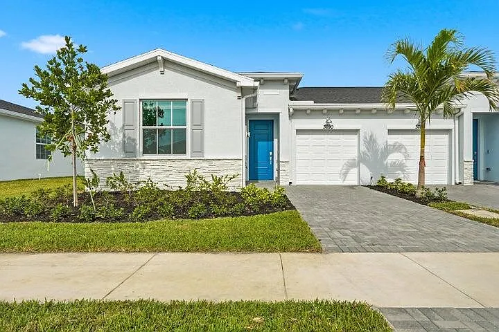3556 Spanish Cedar Pl