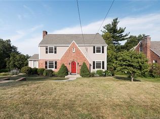 548 Ridge Rd, Wethersfield, CT 06109