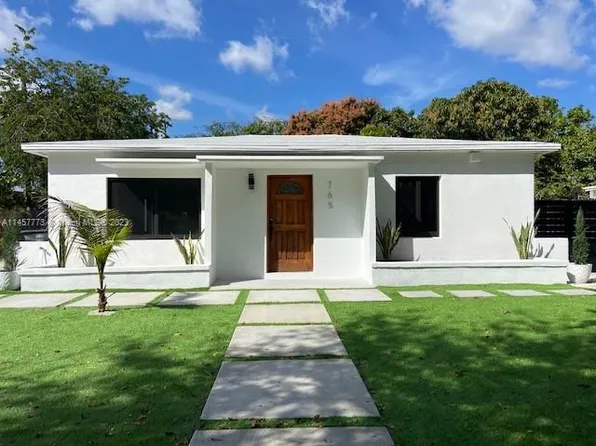 765 NW 126th St, North Miami, FL 33168
