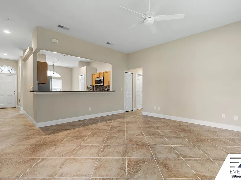 25 Rainbrook Dr — Photo 5