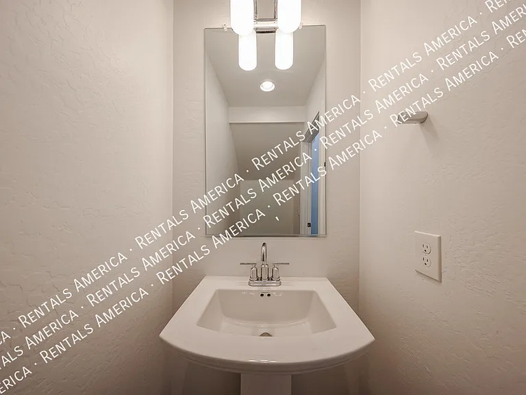 901 S Smith Rd #1008 — Photo 17