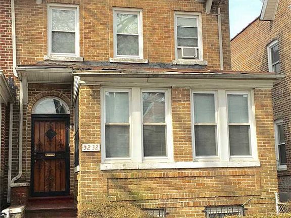 2nd image of 3232 85th St