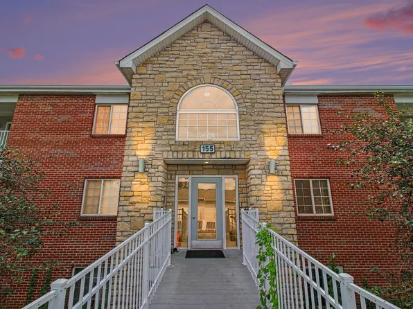 155 Green River Dr APT 11, Erlanger, KY 41018