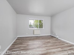 1319 Clayton Ct #9748135, Oshkosh, WI 54902