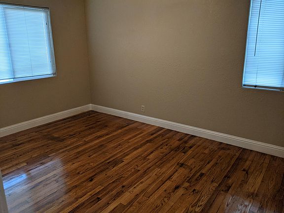 5th image of 946 Pine St
