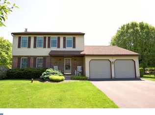 341 Firethorn Cir, Harleysville, PA 19438