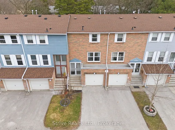 1718 John St #33, Markham, ON L3T 1Y9