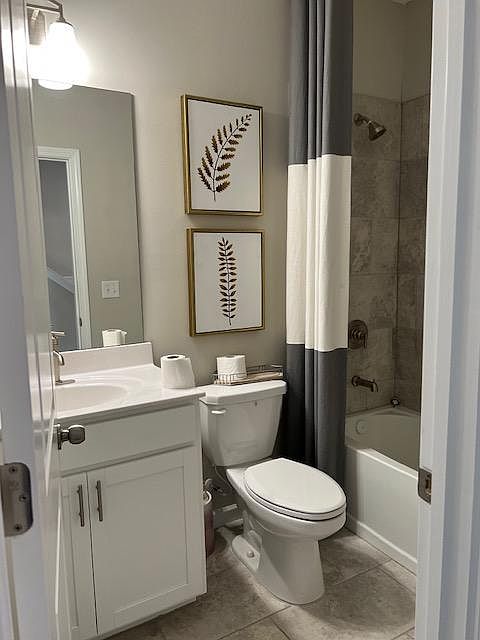 1st image of 261 Commons Ave #46