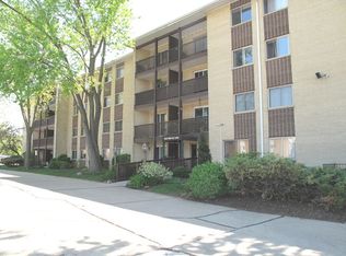 (Undisclosed Address), Des Plaines, IL 60016