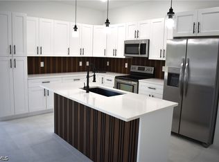 1006 Hamilton Ave, Lehigh Acres, FL 33972