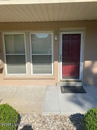 2nd image of 1962 Goldsmith Ln APT 5