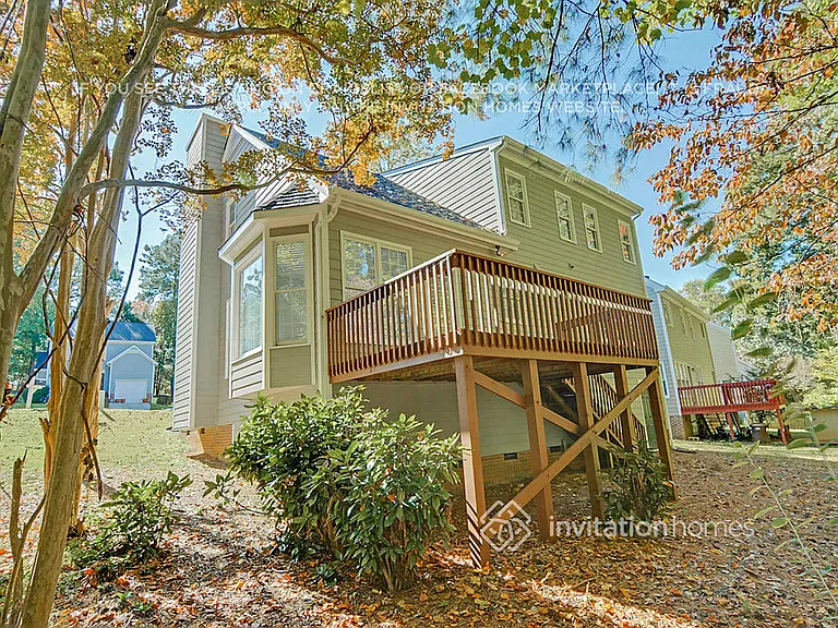 1612 Nesfield Pl — Photo 26