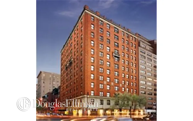 Sold by Douglas Elliman | media 22